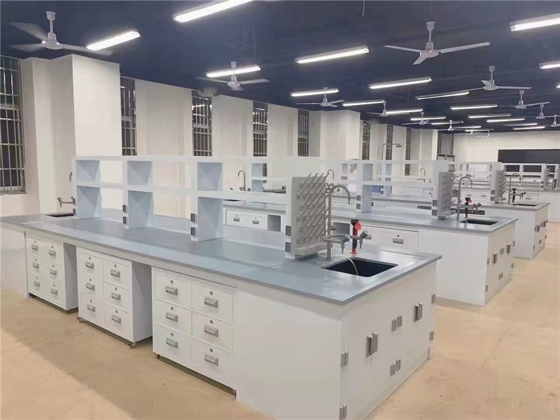 PP实验家具及环氧地面